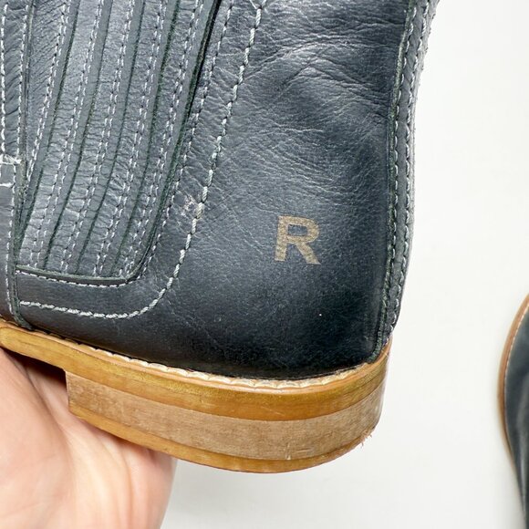 Bed Stu ROAN Gray Leather Flat Ankle Boots Women's Size 10 EUC Pull On - Picture 8 of 11